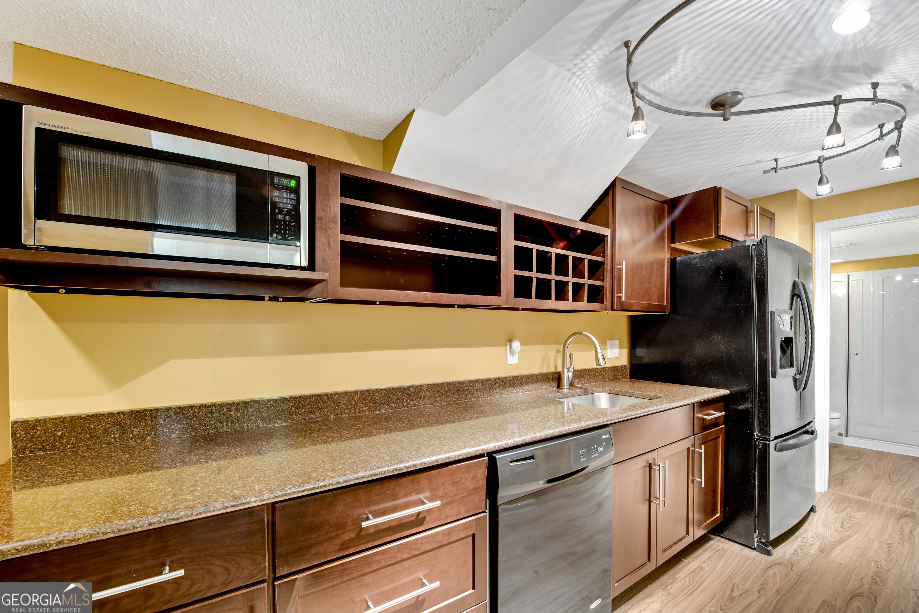 Hollyberry - Residential
