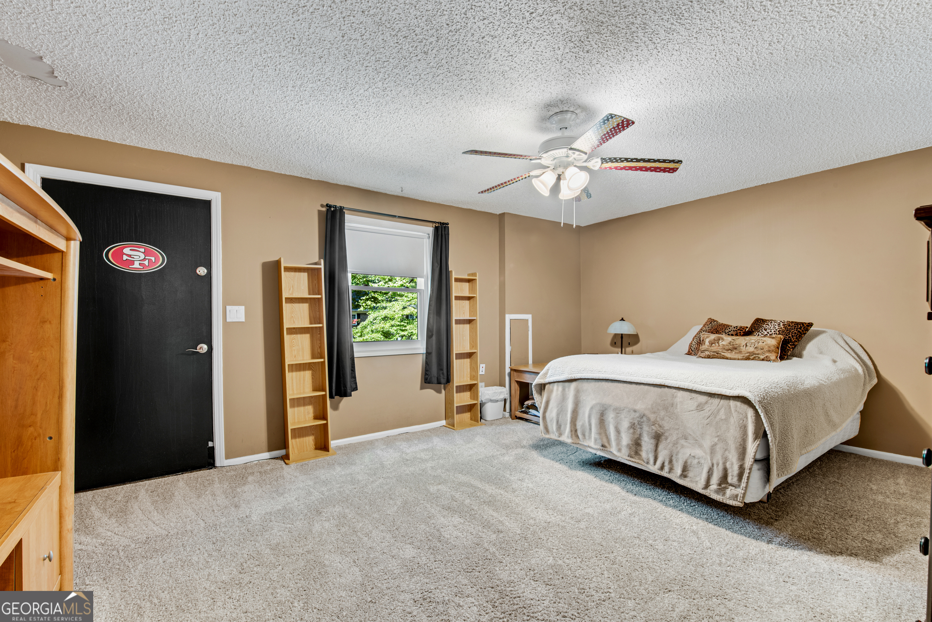 Hollyberry - Residential