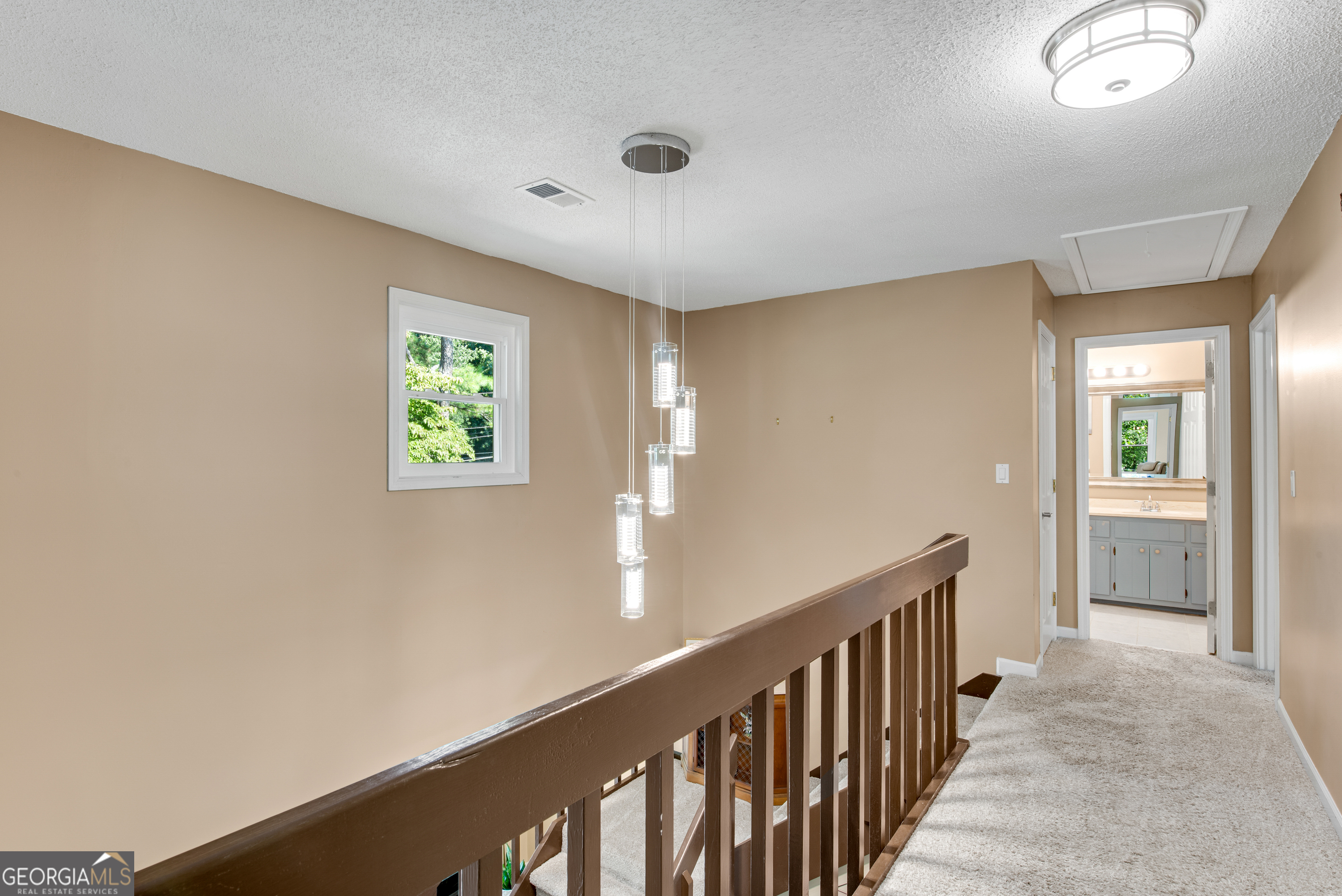 Hollyberry - Residential