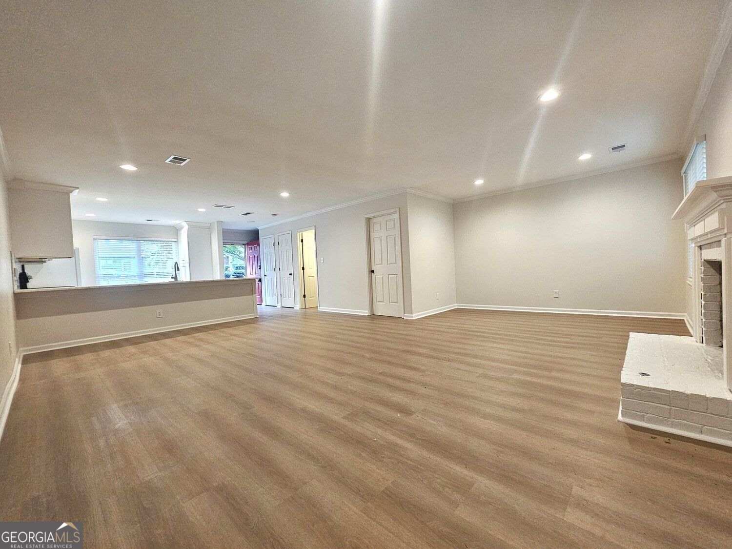 2270 Newport LNDG