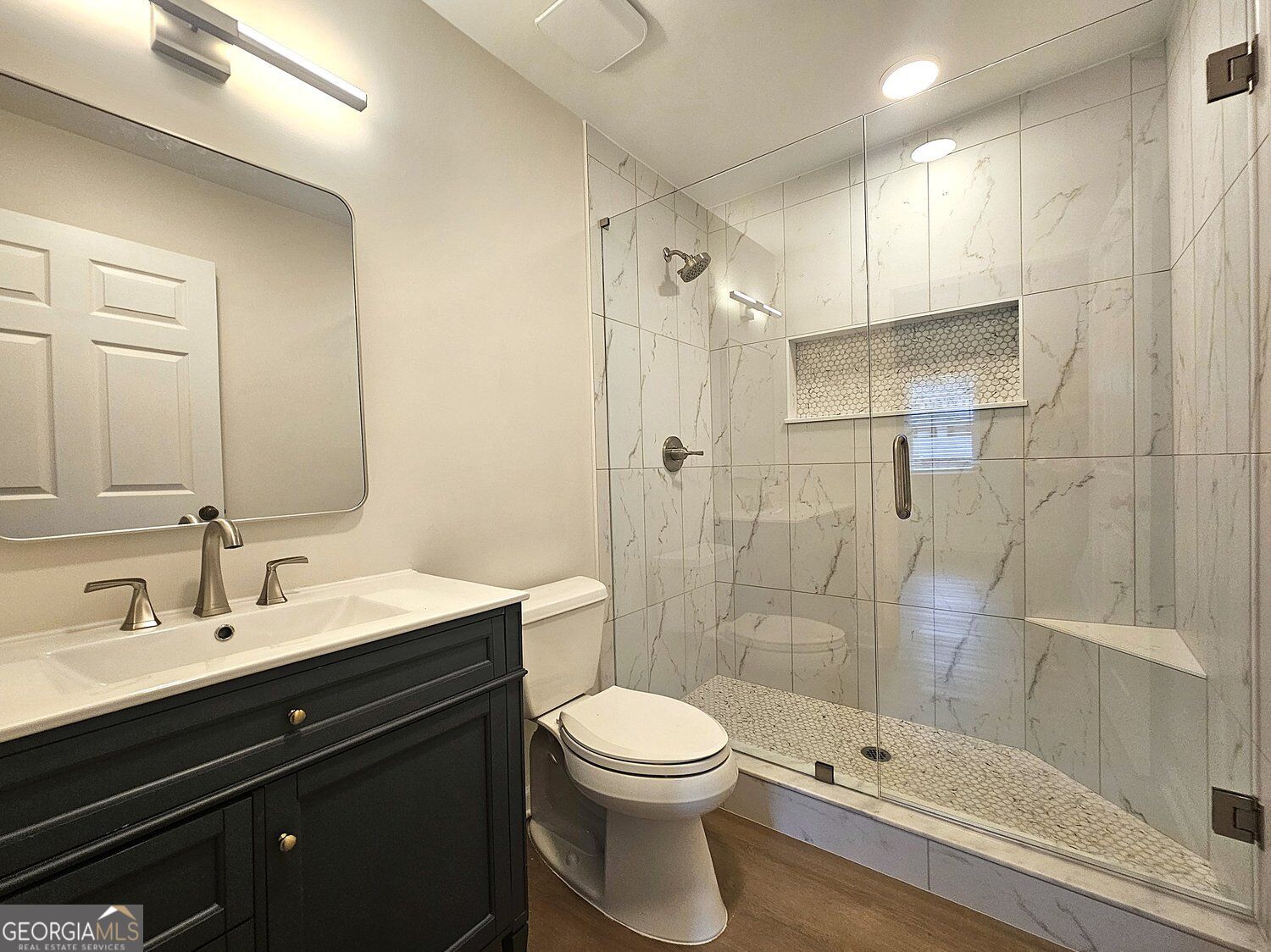 2270 Newport LNDG
