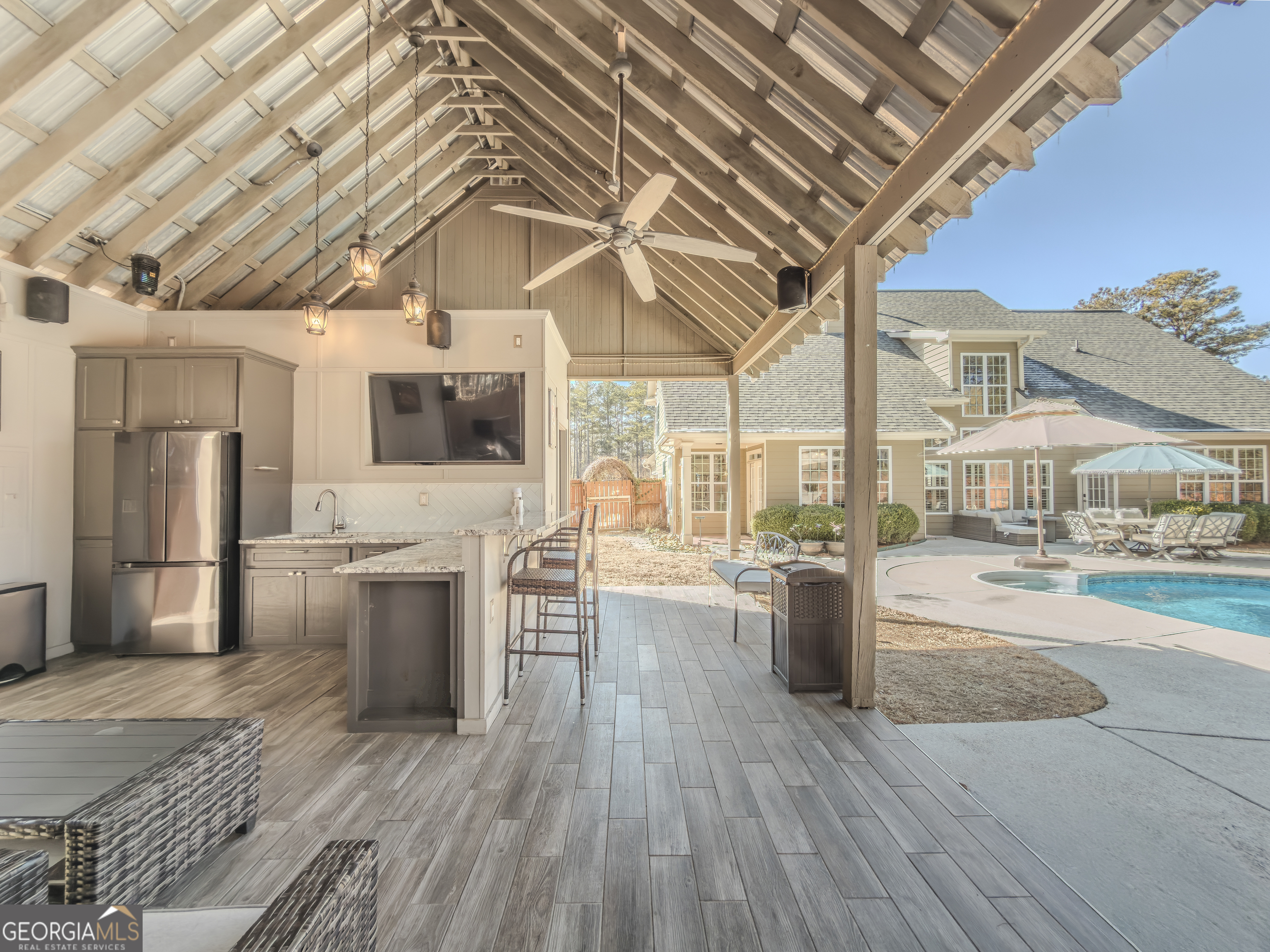 2422 Camp Mitchell RD