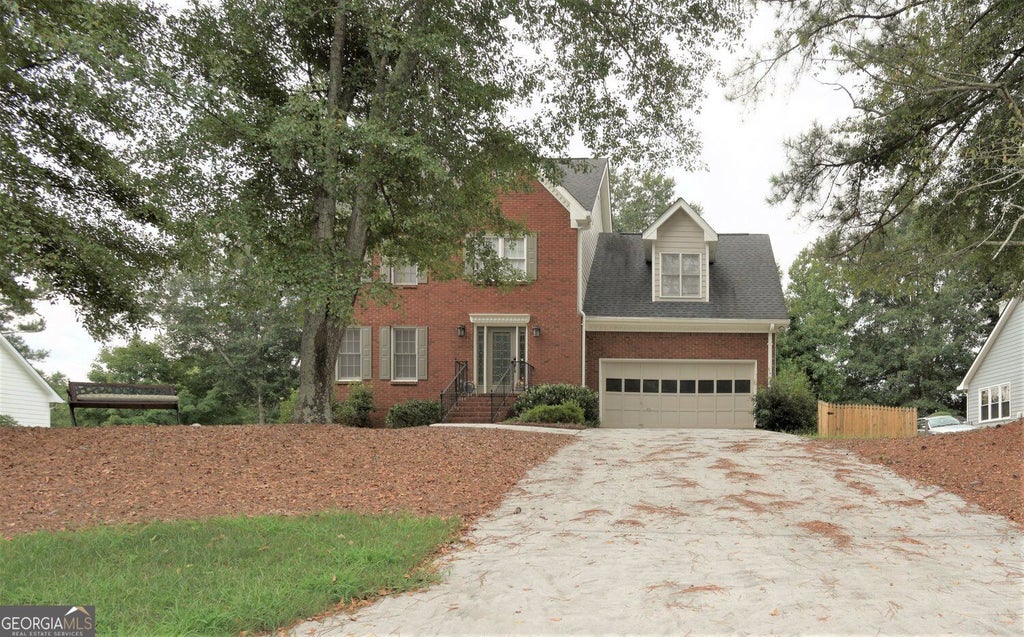 Photo of 2945 River Bend Drive, Snellville, GA 30078 (MLS # 10878684)