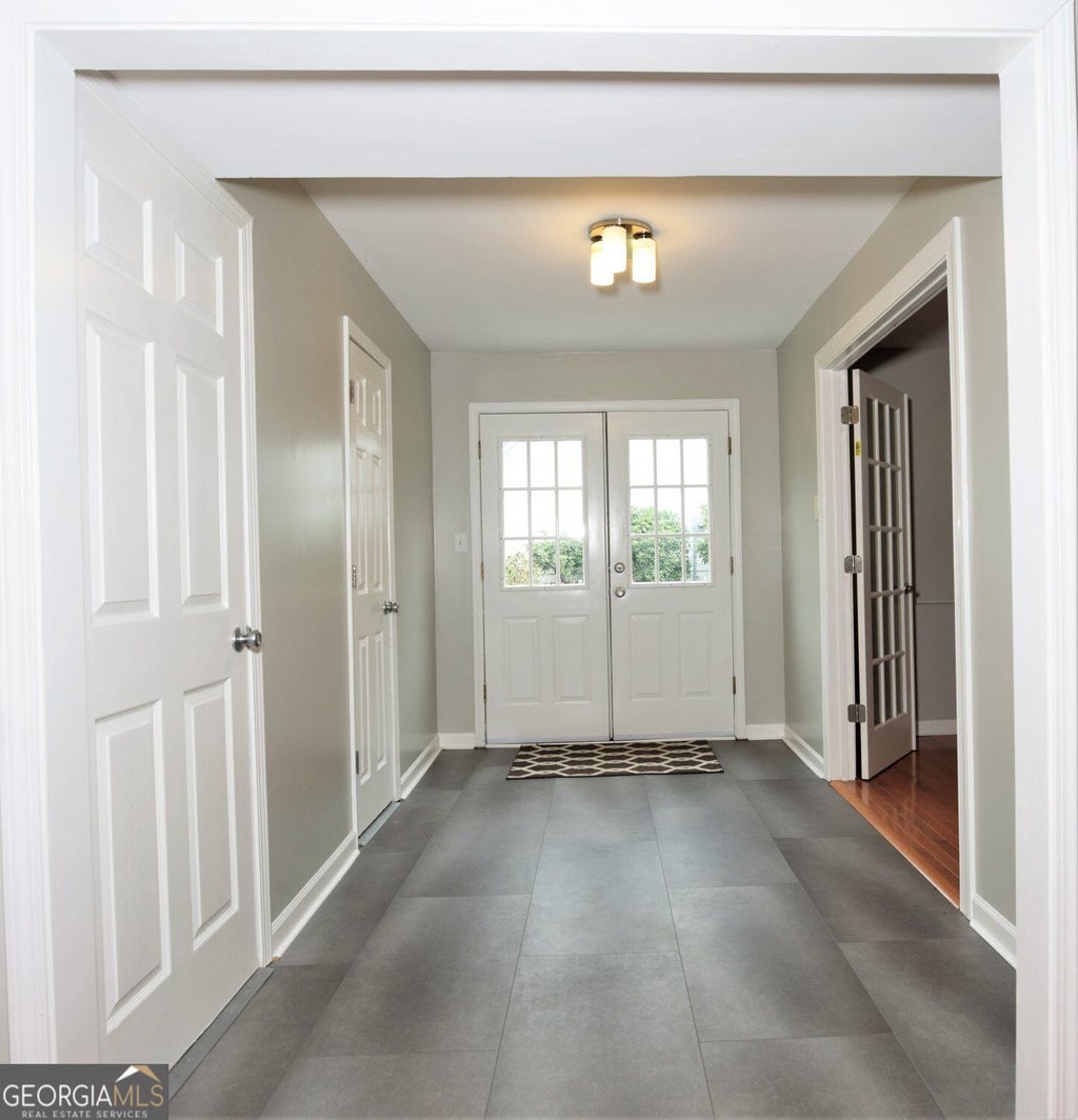 Photo of 2945 River Bend Drive, Snellville, GA 30078 (MLS # 10878684)