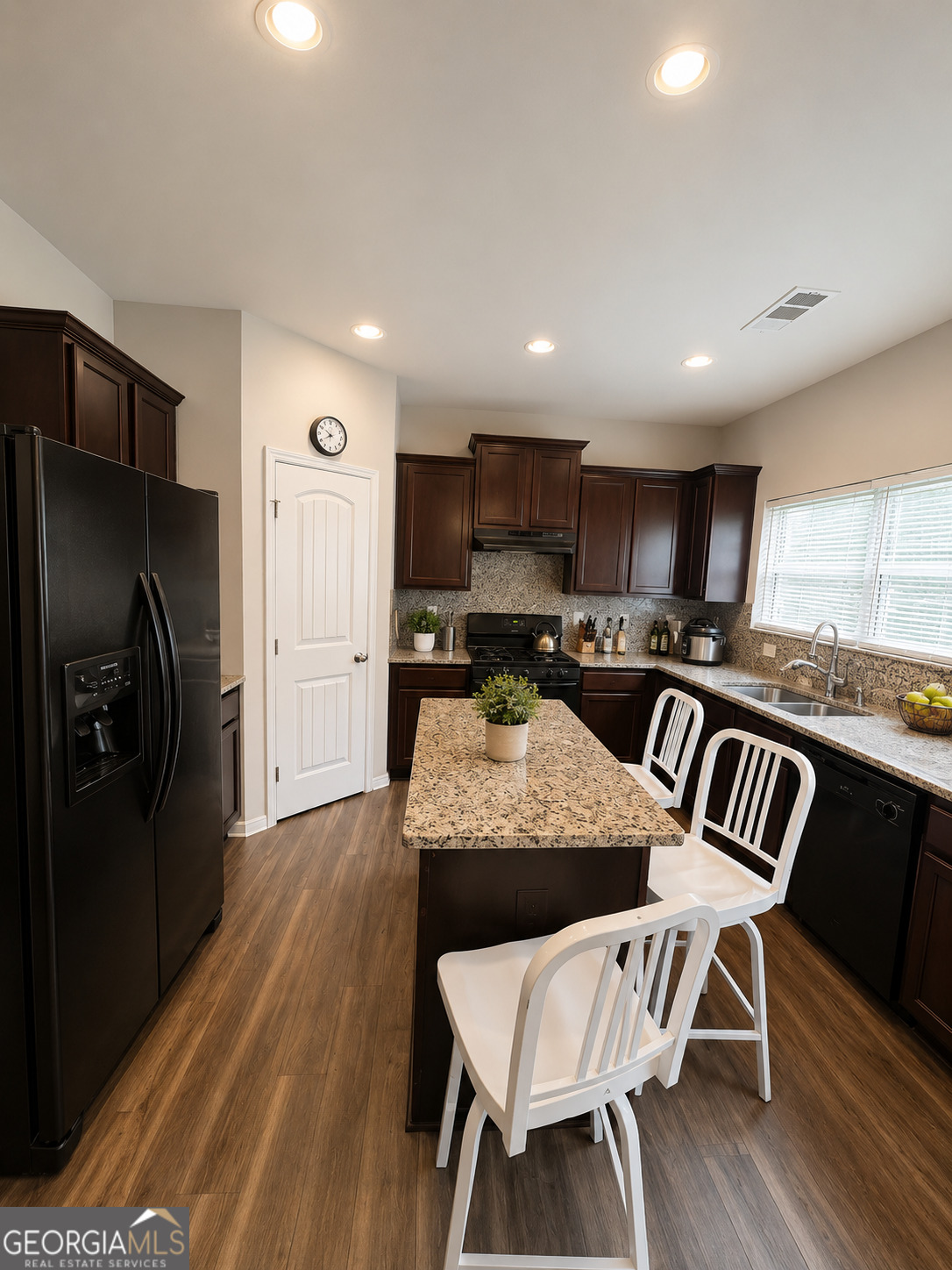 32 Susie Creek LN