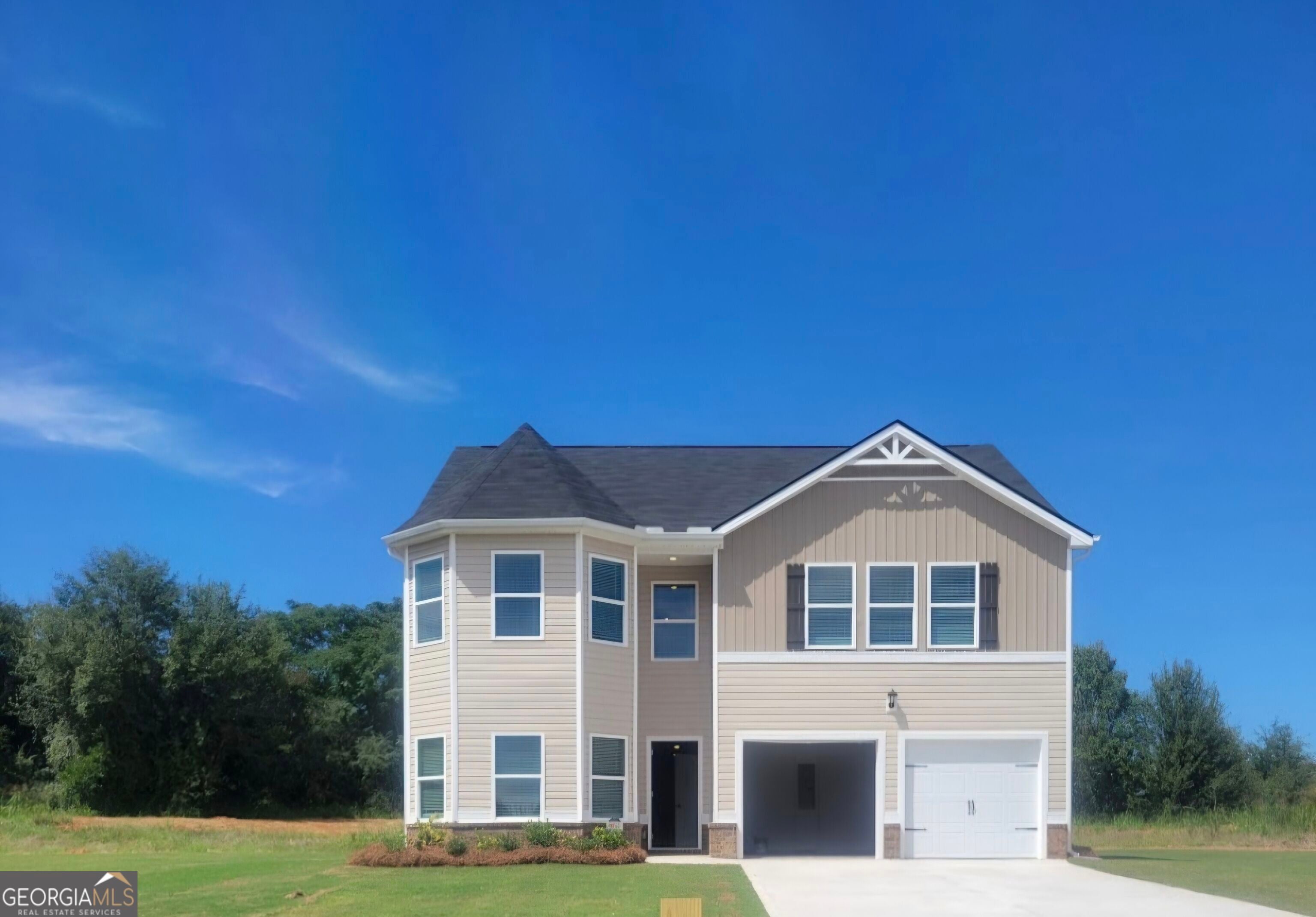 804 Clydes WAY