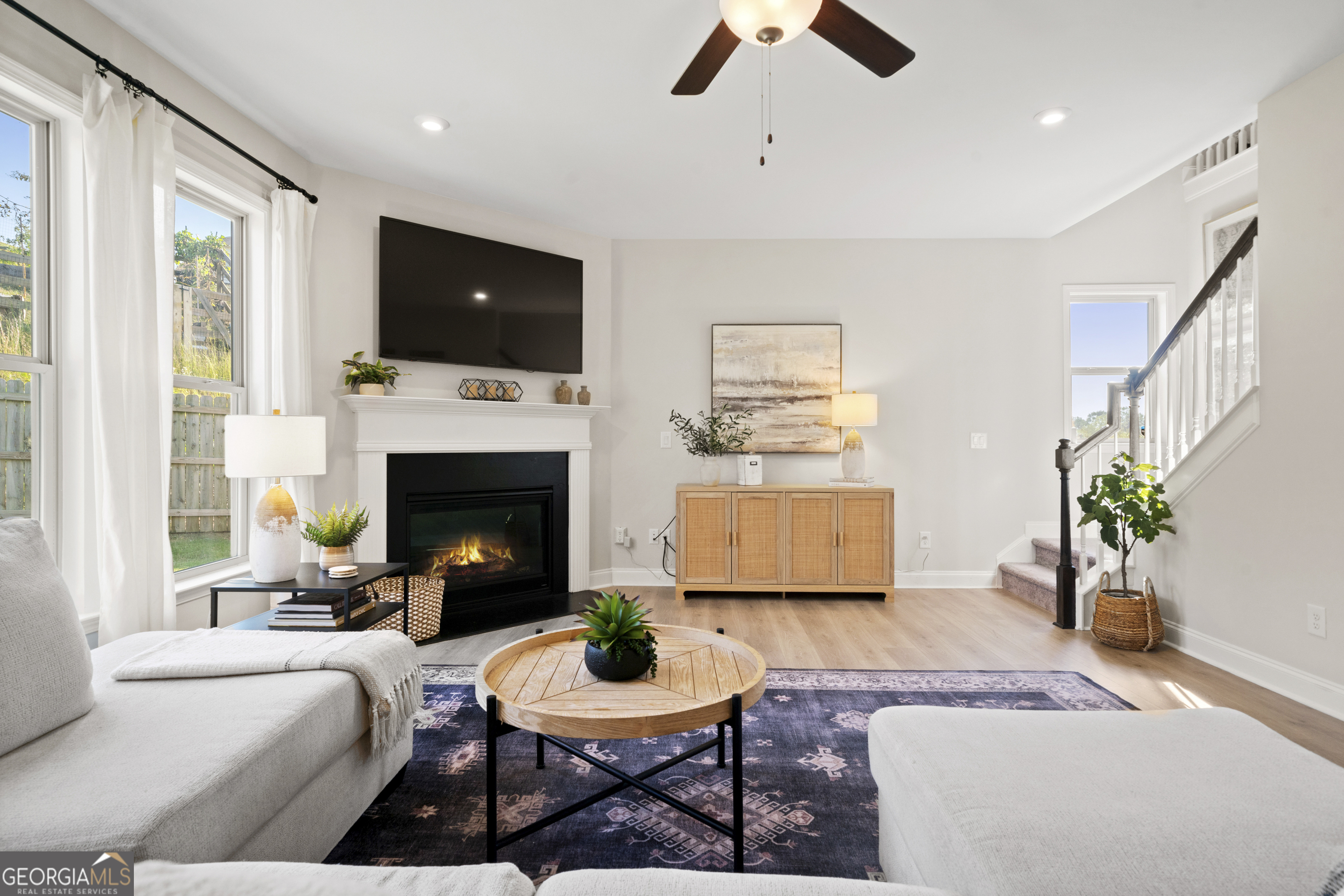 Grandview Manor - Residential
