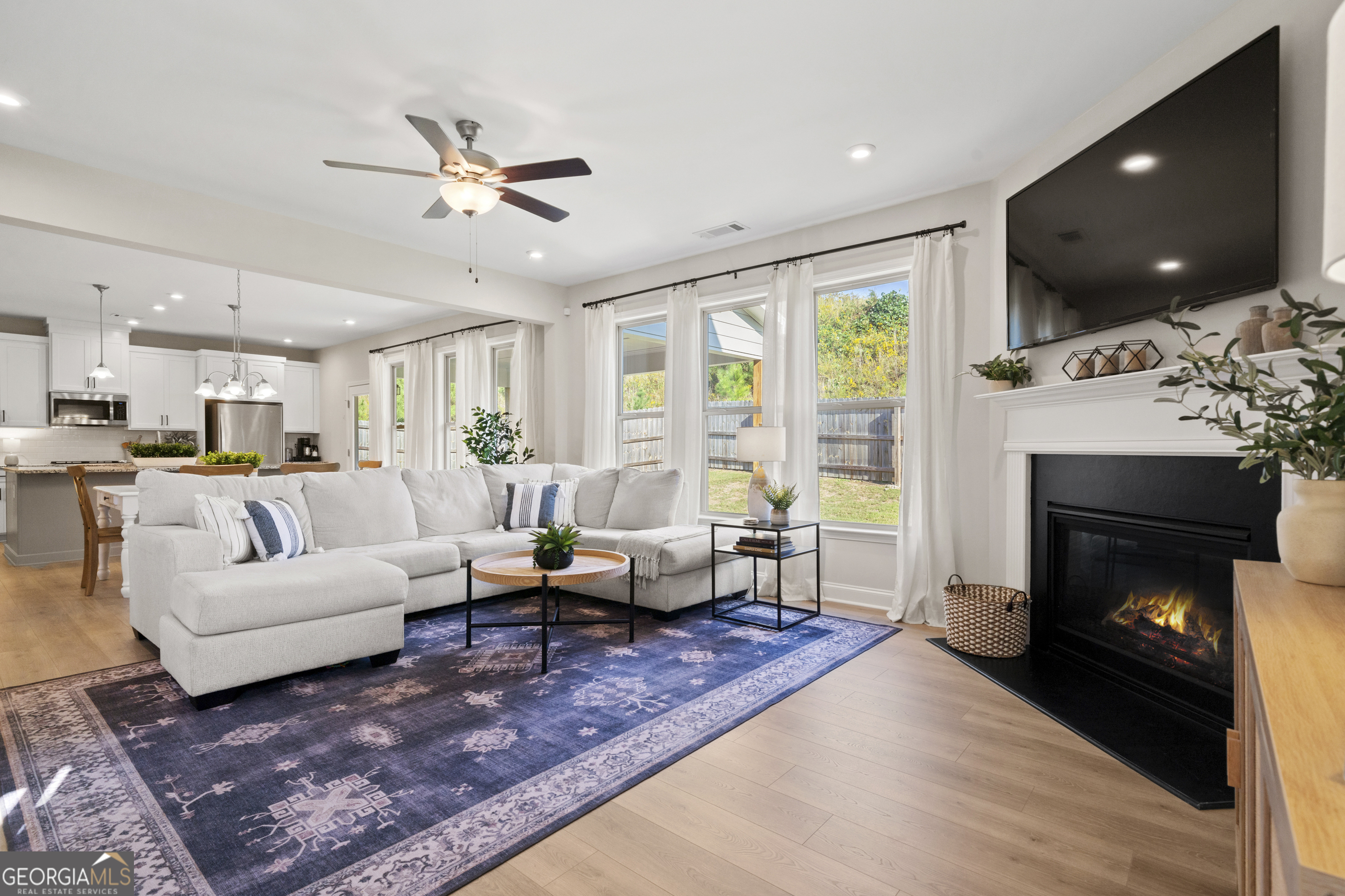 Grandview Manor - Residential