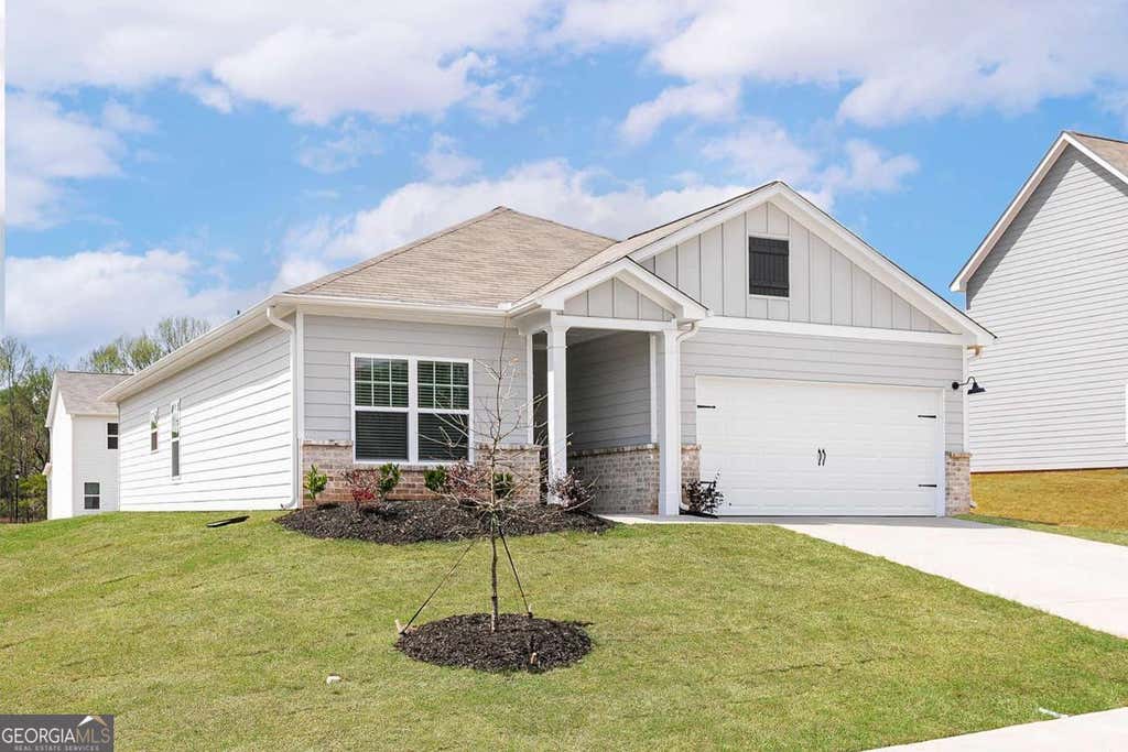 Photo of 244 Sunfish Circle, Jefferson, GA 30549 (MLS # 10817471)