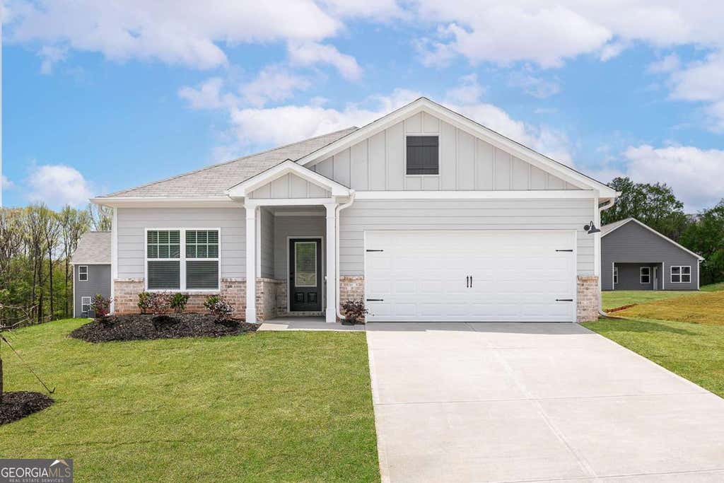 Photo of 244 Sunfish Circle, Jefferson, GA 30549 (MLS # 10817471)