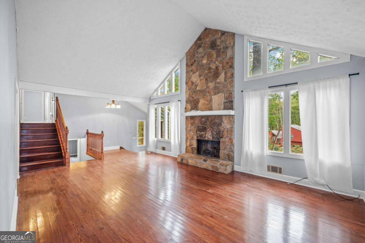 CHEATHAM SPRINGS - Residential