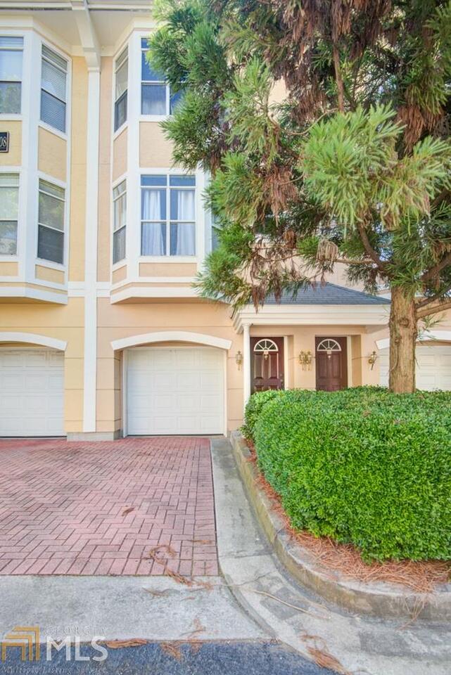 Come check out this LOCATION! Located in the heart of super convenient shopping and food, this home is perfect for you. Convenient to the highways also, its time to start your intown home ownership. This home features granite counter tops, hardwood floors and new carpet. Come quickly before its gone! Garage can fit 3 cars!