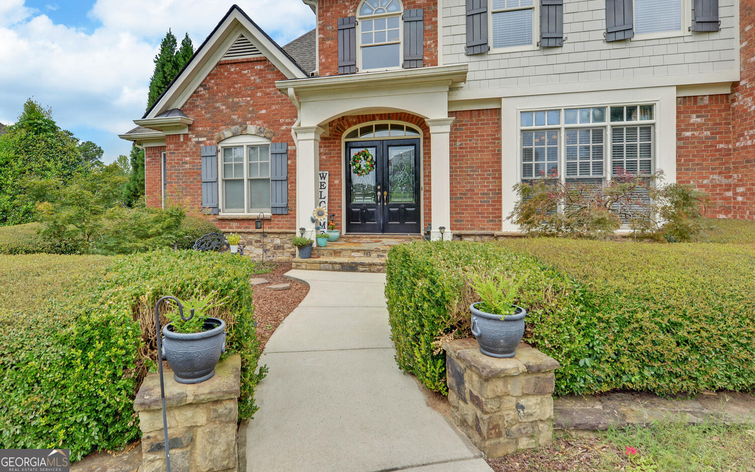 4638 Manor DR