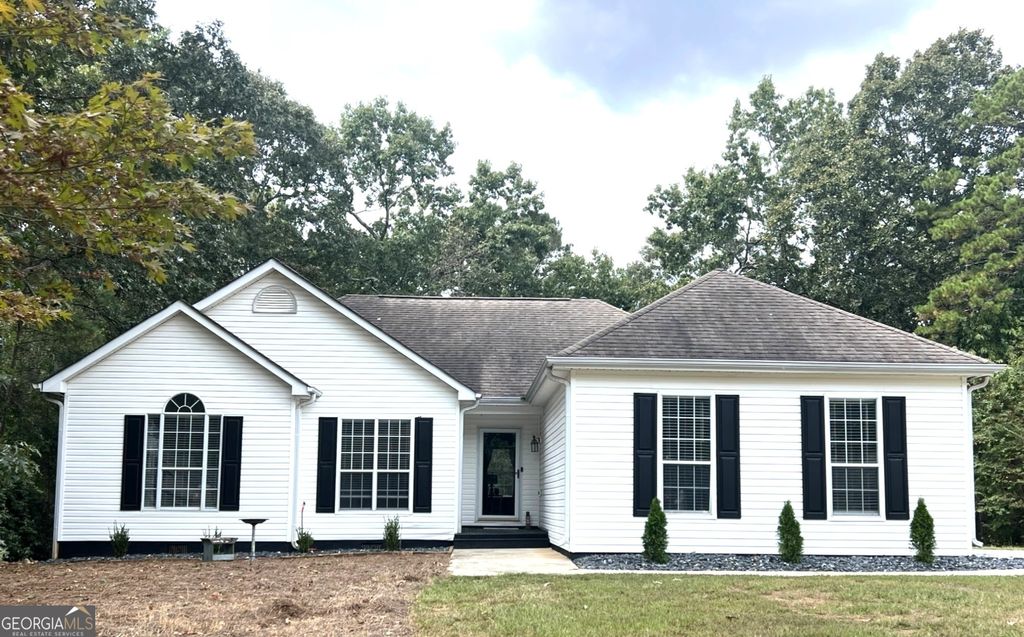 Photo of 36 Cumberland Trail, Senoia, GA 30276 (MLS # 10667664)