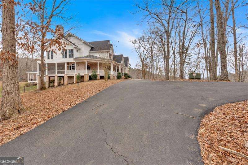 13095 Reinhardt College PKWY