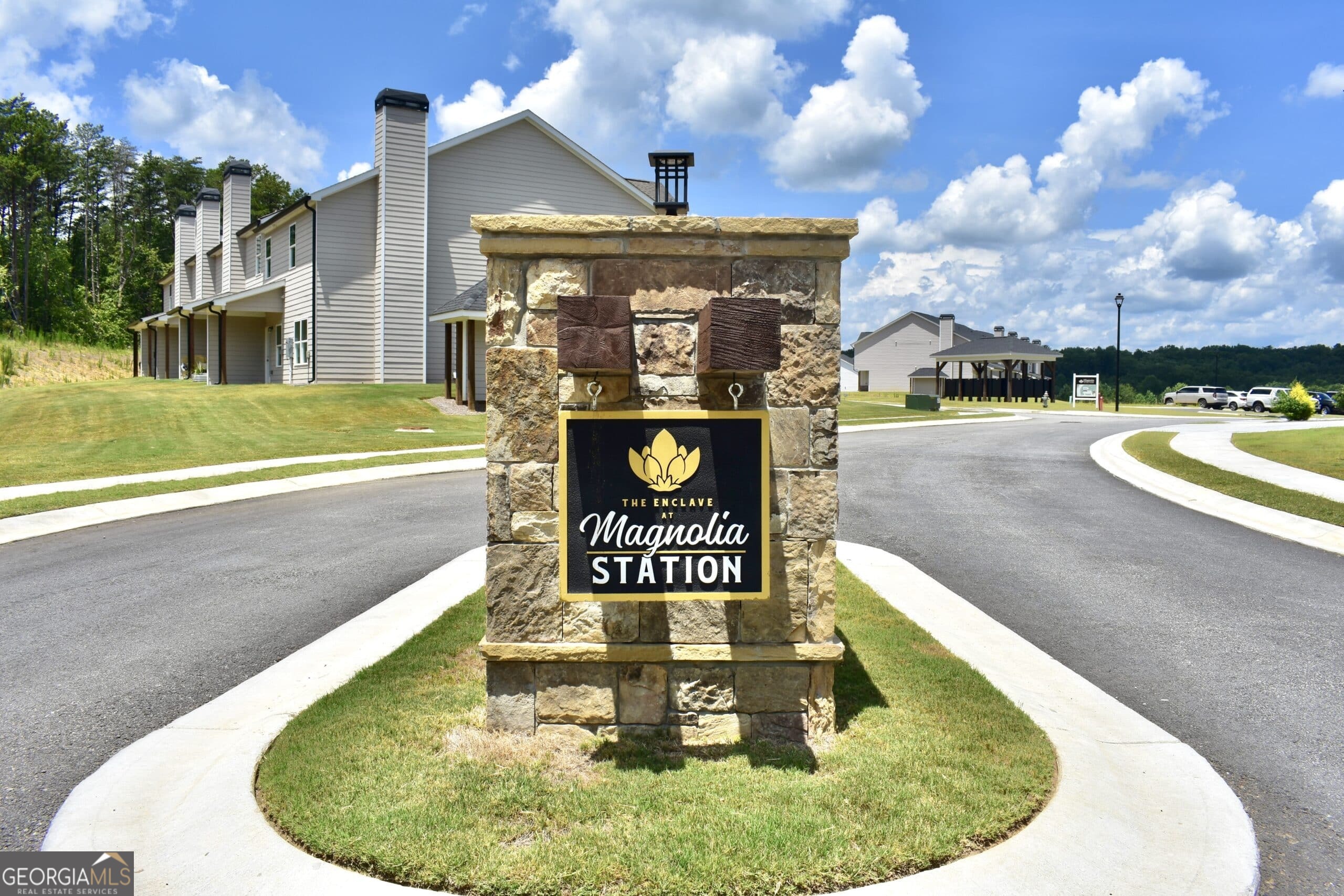 6374 Pine Ridge PT