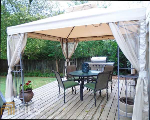 Charter Club On The River - Residential