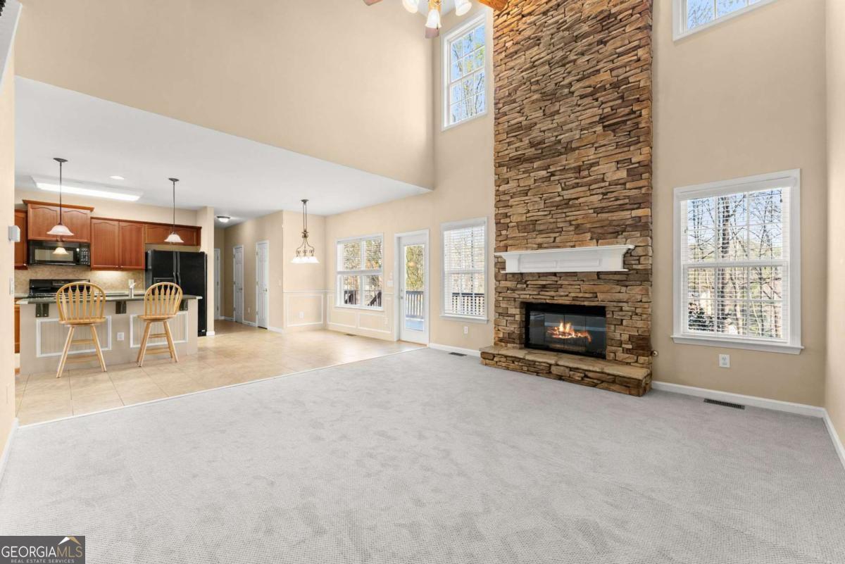 1000 Island Bluff LN