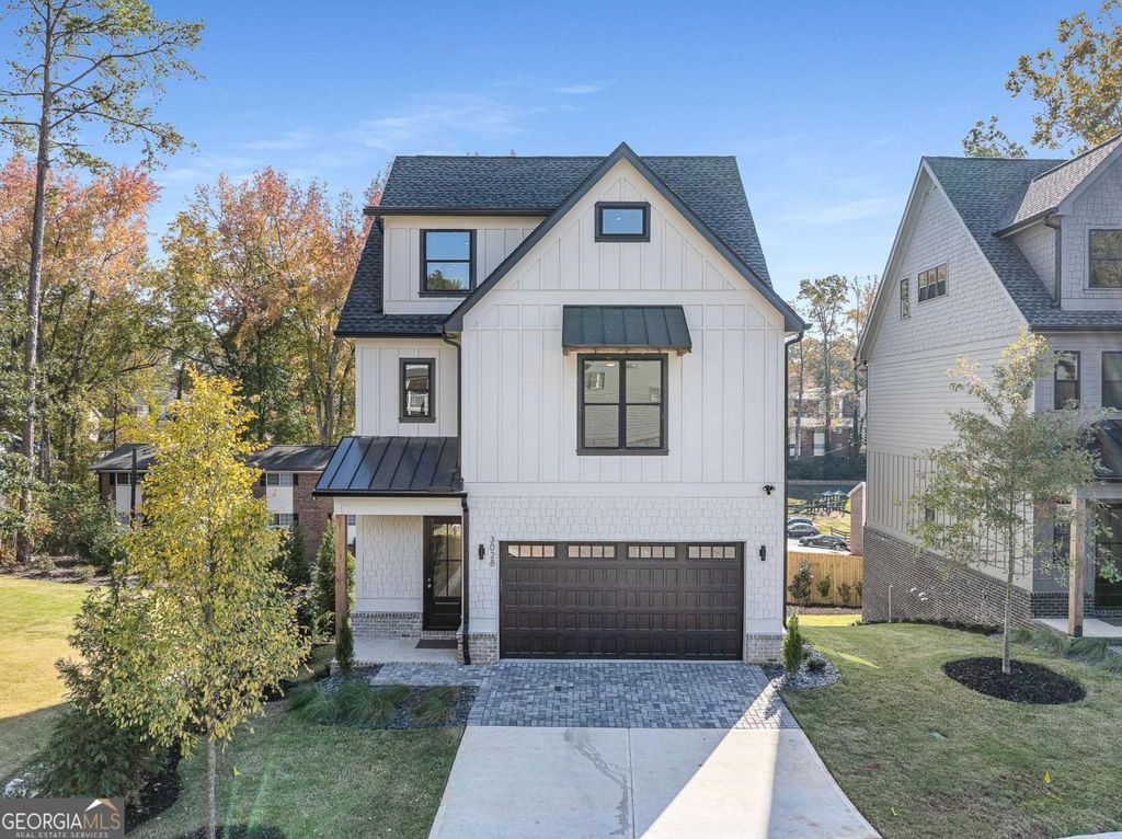 Photo of 3028 Trae Court, Smyrna, GA 30080 (MLS # 10690902)