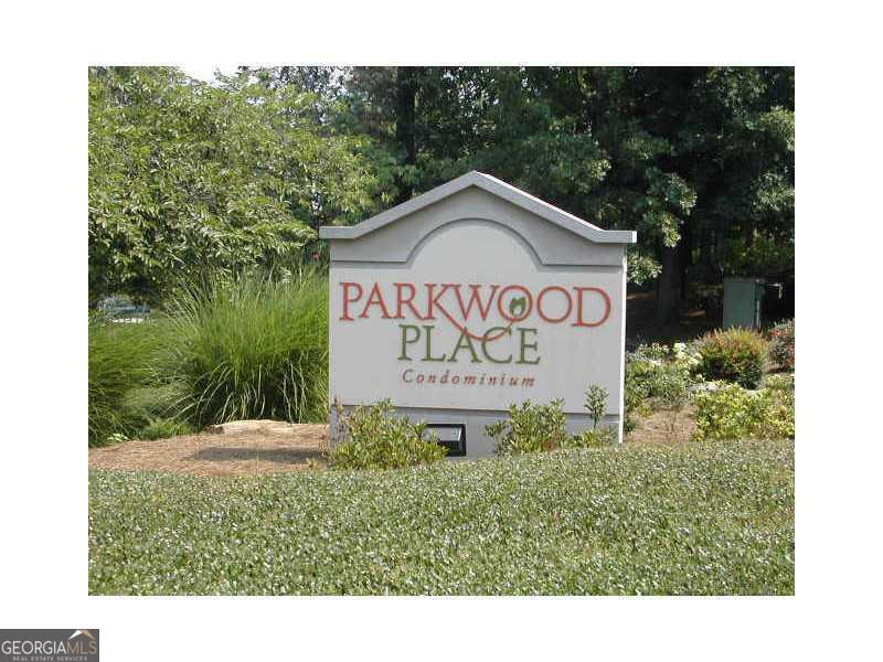 1250 Parkwood CIR SE 1102
