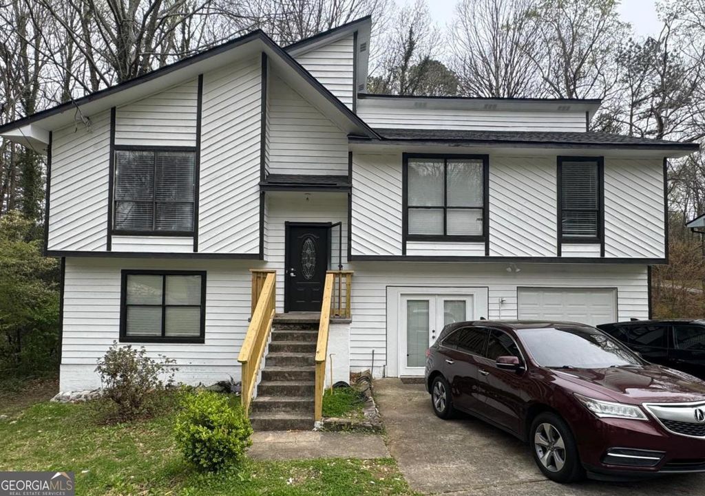 Photo of 2522 Wild Rose Circle, Lawrenceville, GA 30044 (MLS # 10715623)