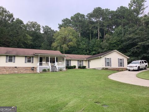 Photo of 334 Armuchee Trail NE, Rome, GA 30165 (MLS # 10587810)