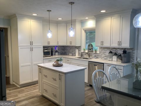 Tiny photo for 334 Armuchee Trail NE, Rome, GA 30165 (MLS # 10587810)