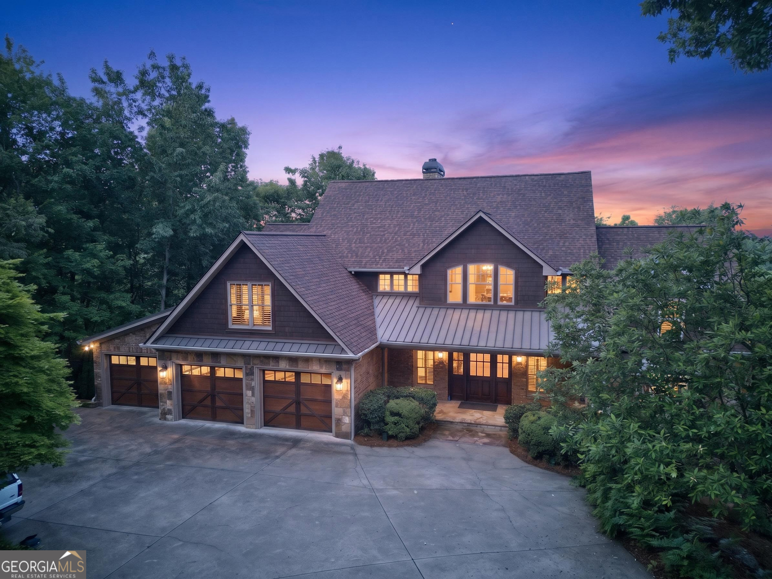 795 Chenocetah DR