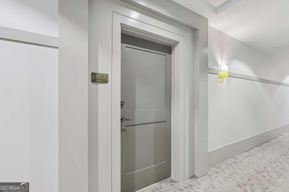 201 W Ponce De Leon AVE 616