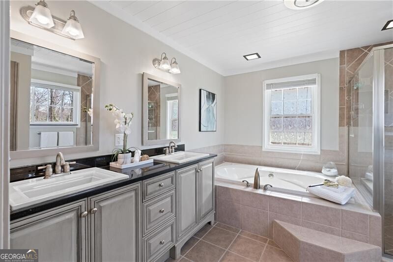 Cumming, Georgia 30041, United States, 4 Bedrooms Bedrooms, ,3 BathroomsBathrooms,Residential,Active,174377