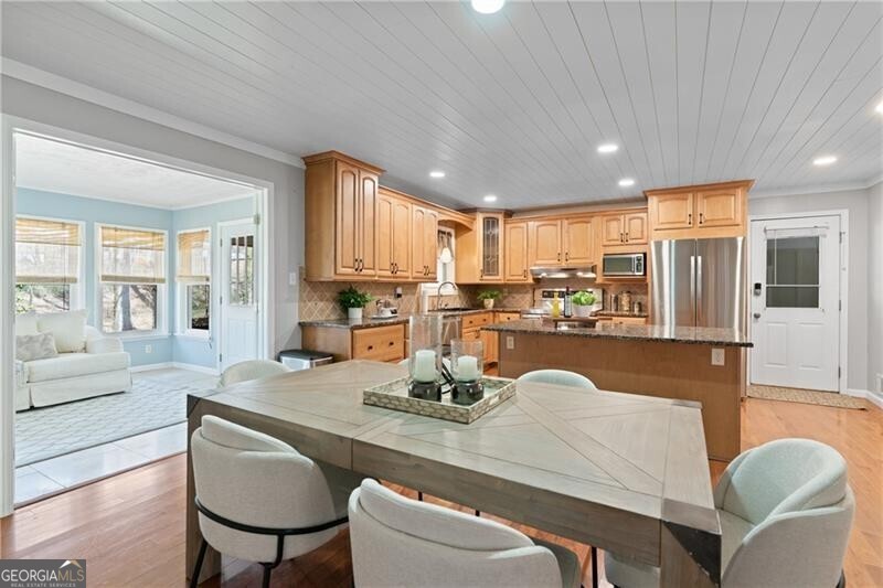 Cumming, Georgia 30041, United States, 4 Bedrooms Bedrooms, ,3 BathroomsBathrooms,Residential,Active,174377