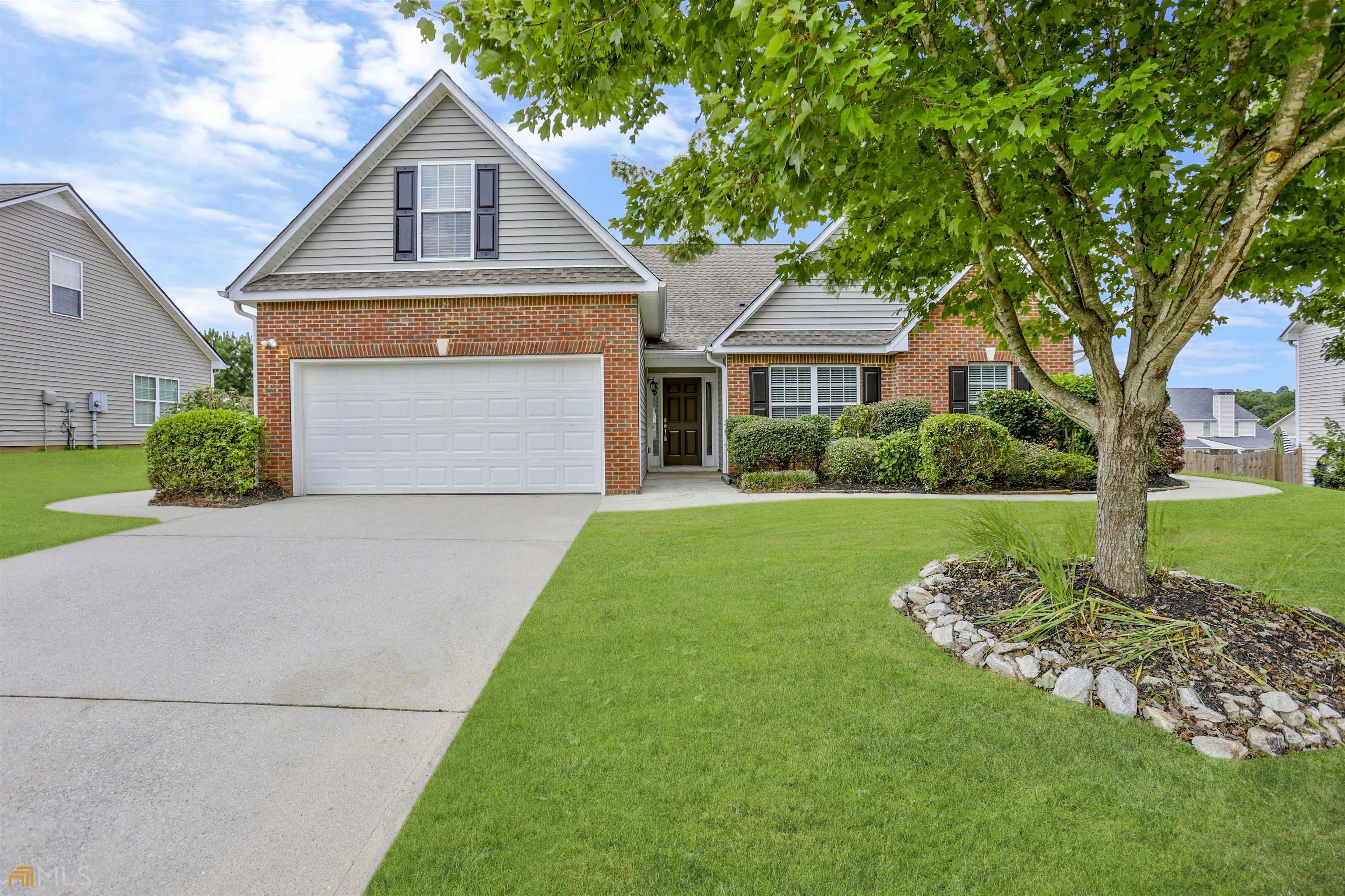 Reduced $1000 flat security deposit plus two free months for a 14-month lease, if qualified. First full month receives rent concession and, if rent is current, sixth month receives rent concession. Awesome in Auburn! This 4 bedroom, 3 bath features a fresh open concept living area is filled with light. The master retreat is huge, complete with sitting area for your comfort. The large backyard is completed by a lovely porch. This home features all new flooring, paint, counters and stainless steel appliances. This is the one, book your appointment today! Be advised that the sq ft and other features provided may be approximate. Prices and/or availability dates may change without notice. Lease terms 12 months or longer. Application fee is a non-refundable $75 per adult over 18 years of age. One-time $200 Administrative fee due at move-in. Most homes are pet-friendly. Breed restrictions may apply. Rental insurance required.