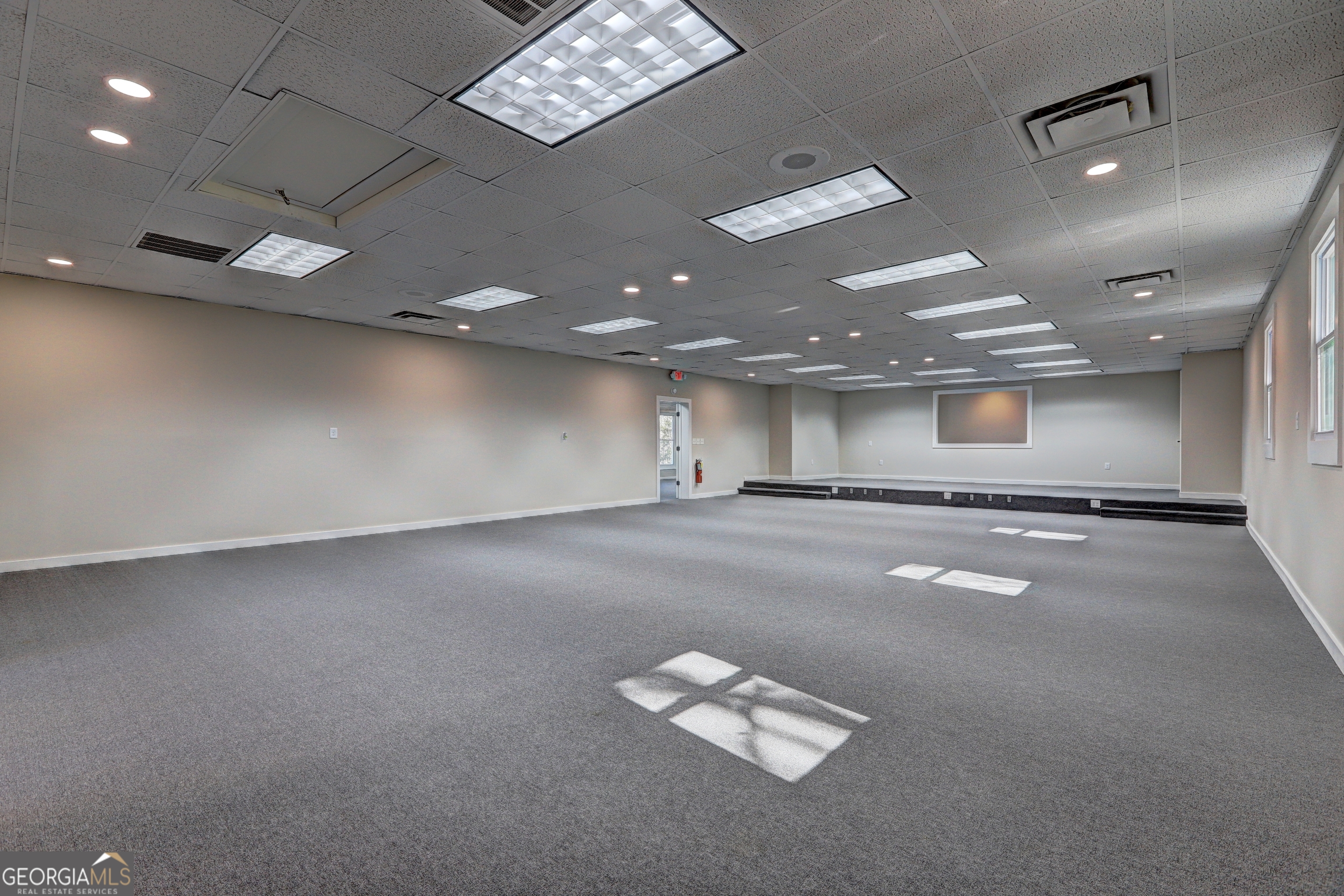 3470 N Highway 42