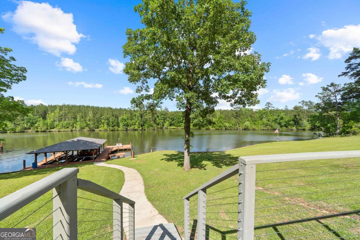2122 Harbour PT