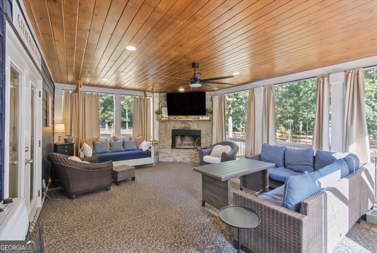 59 Lake Haven DR