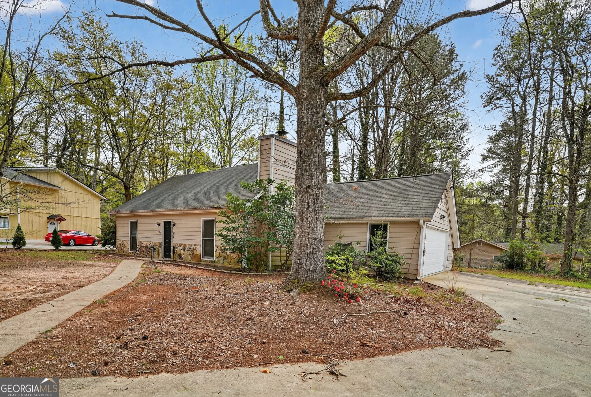 184 Cave Springs Court