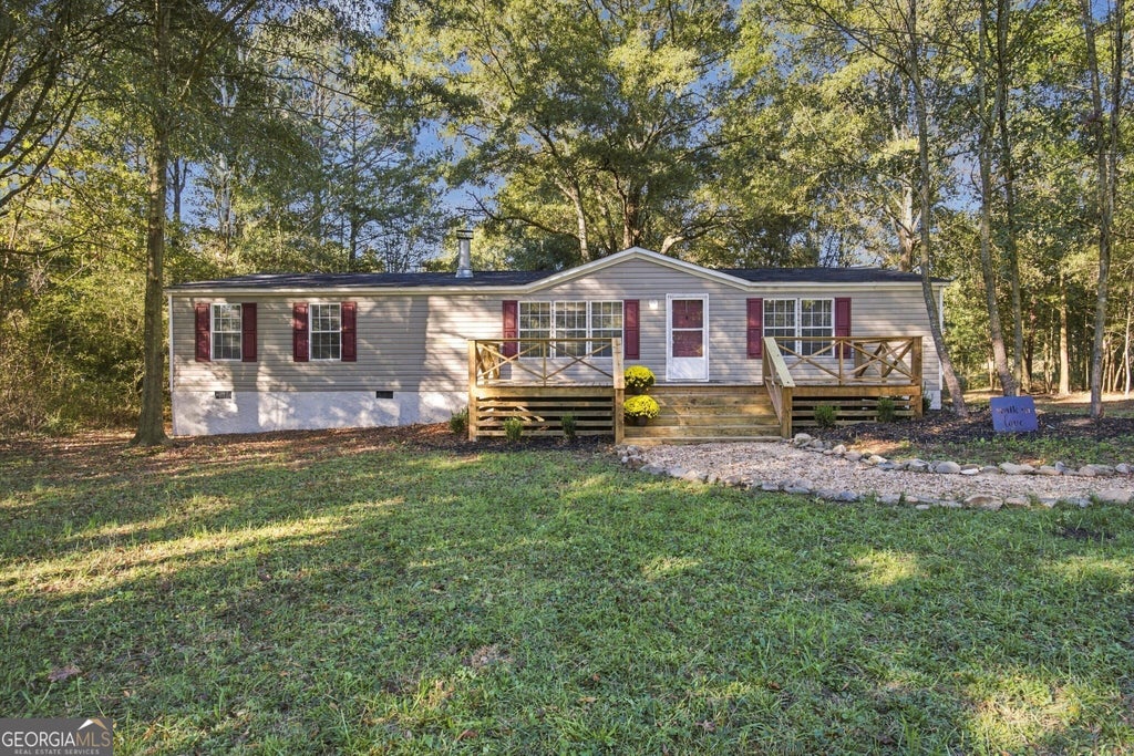 Photo of 1063 Maple Grove Church Road, Chatsworth, GA 30705 (MLS # 10877139)
