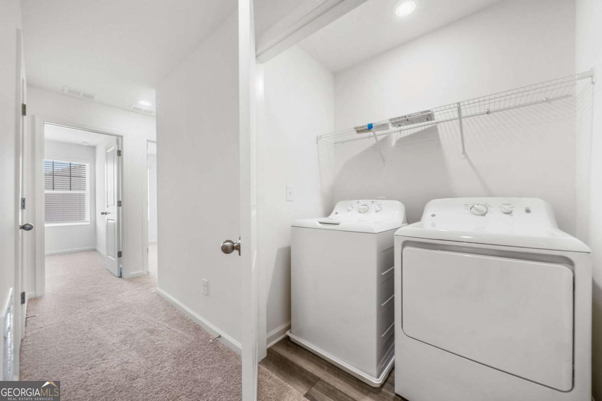 Greyson Parc - Residential Lease