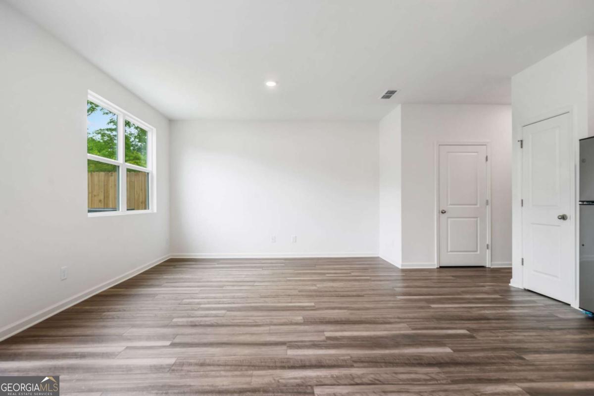 Greyson Parc - Residential Lease