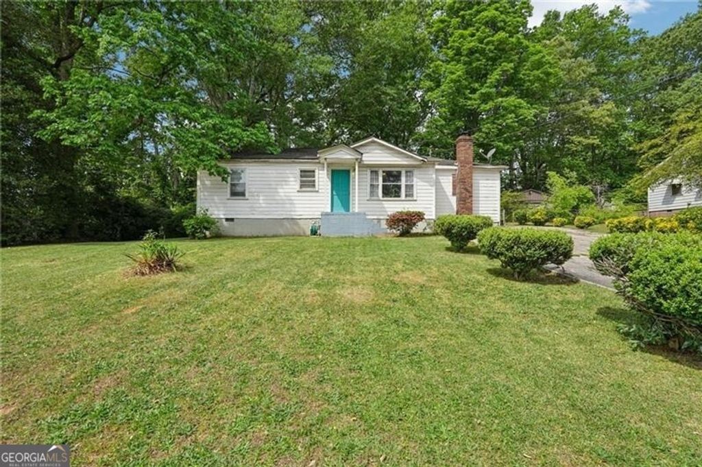 Photo of 6300 Sweetbriar Drive SW, Mableton, GA 30126 (MLS # 10737087)