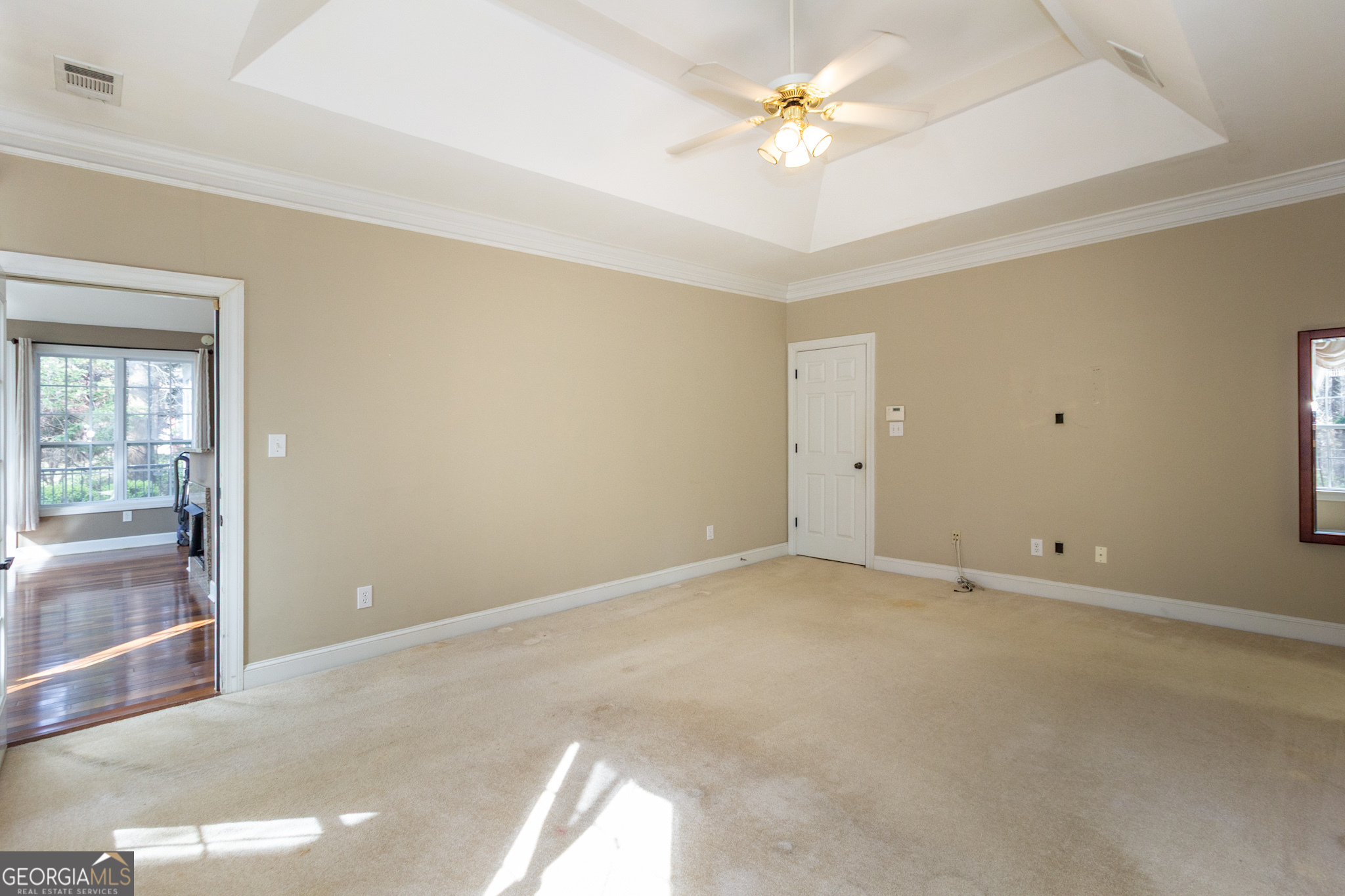 Newnan, Georgia 30265, United States, 4 Bedrooms Bedrooms, ,3 BathroomsBathrooms,Residential,Active,99103