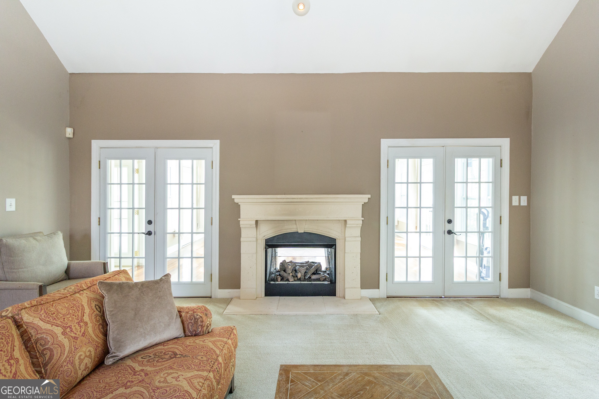 Newnan, Georgia 30265, United States, 4 Bedrooms Bedrooms, ,3 BathroomsBathrooms,Residential,Active,99103