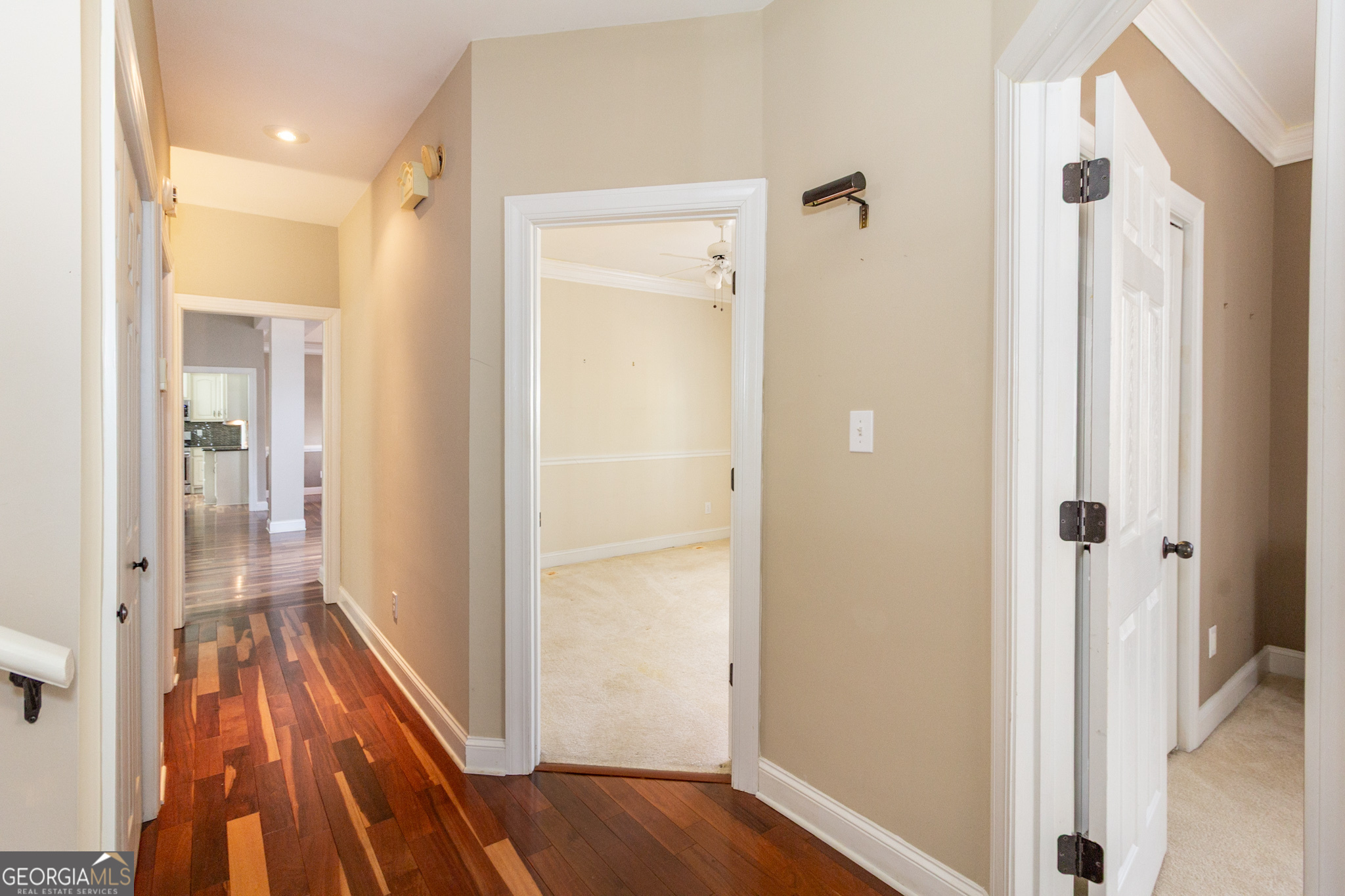 Newnan, Georgia 30265, United States, 4 Bedrooms Bedrooms, ,3 BathroomsBathrooms,Residential,Active,99103