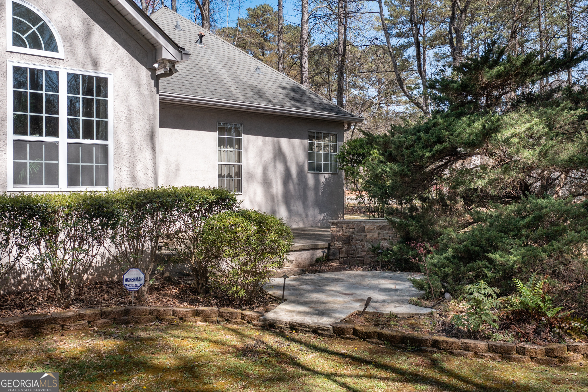 Newnan, Georgia 30265, United States, 4 Bedrooms Bedrooms, ,3 BathroomsBathrooms,Residential,Active,99103