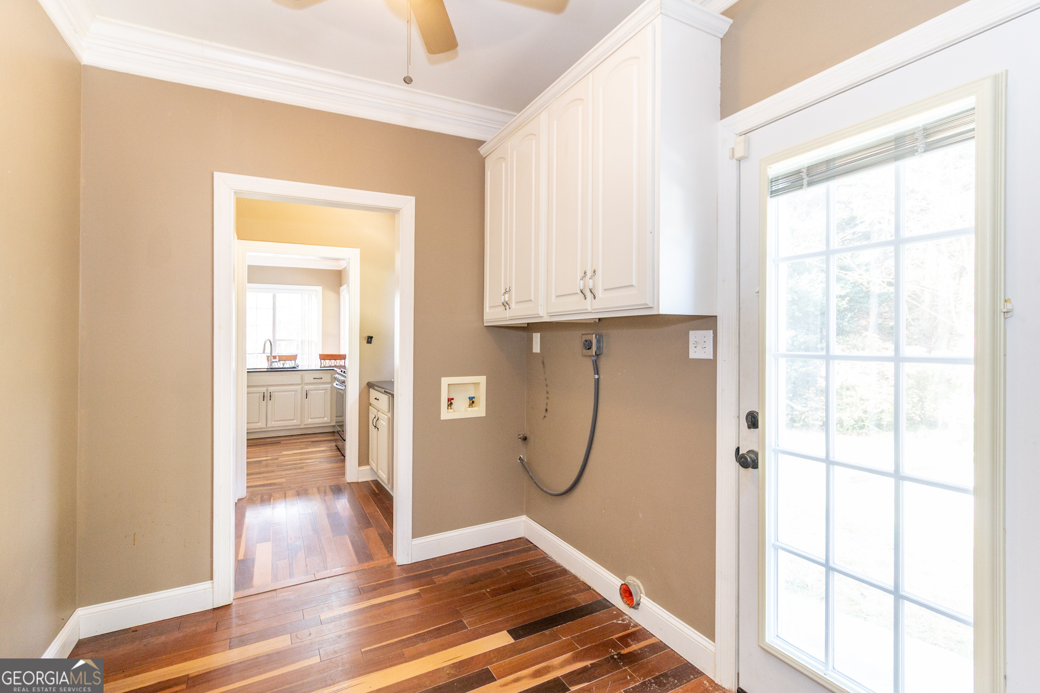 Newnan, Georgia 30265, United States, 4 Bedrooms Bedrooms, ,3 BathroomsBathrooms,Residential,Active,99103