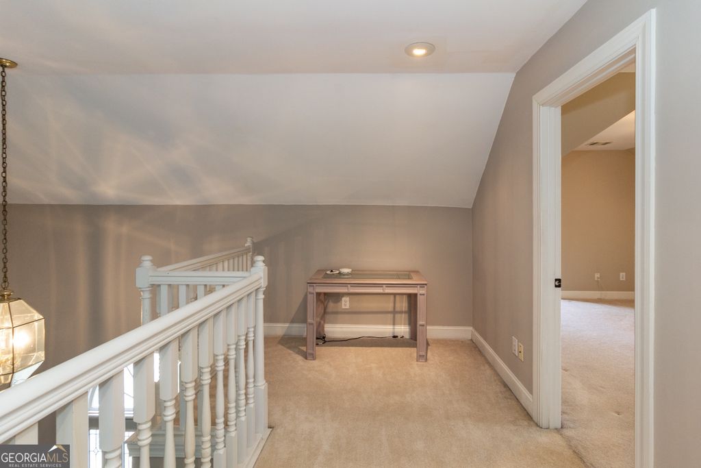 listing image 89