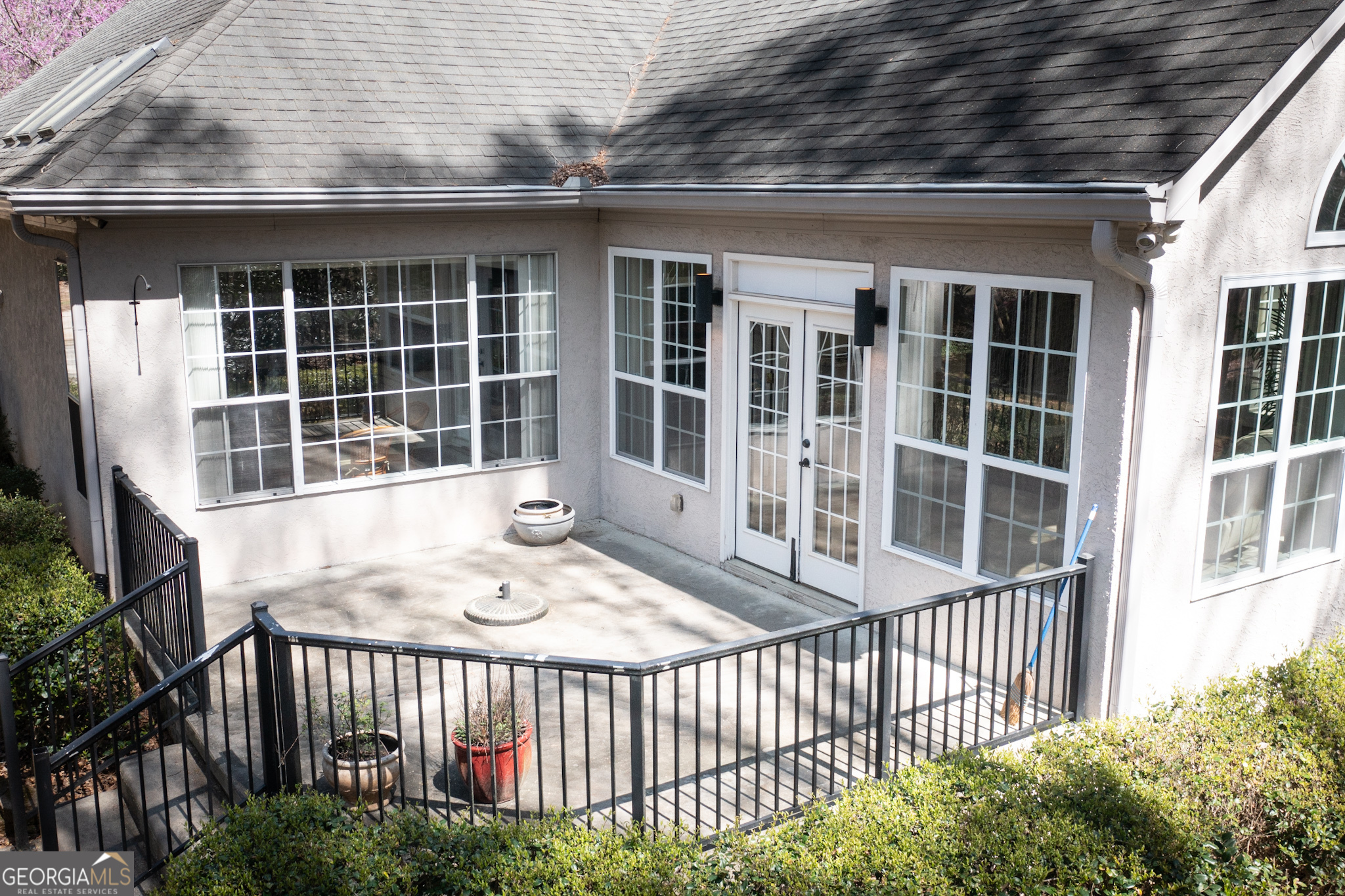 Newnan, Georgia 30265, United States, 4 Bedrooms Bedrooms, ,3 BathroomsBathrooms,Residential,Active,99103