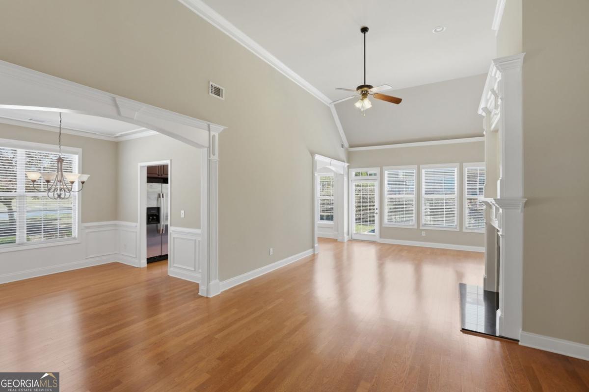 2131 Retreat Haven LN