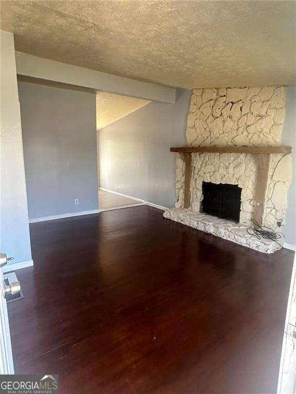 407 Hilltop DR