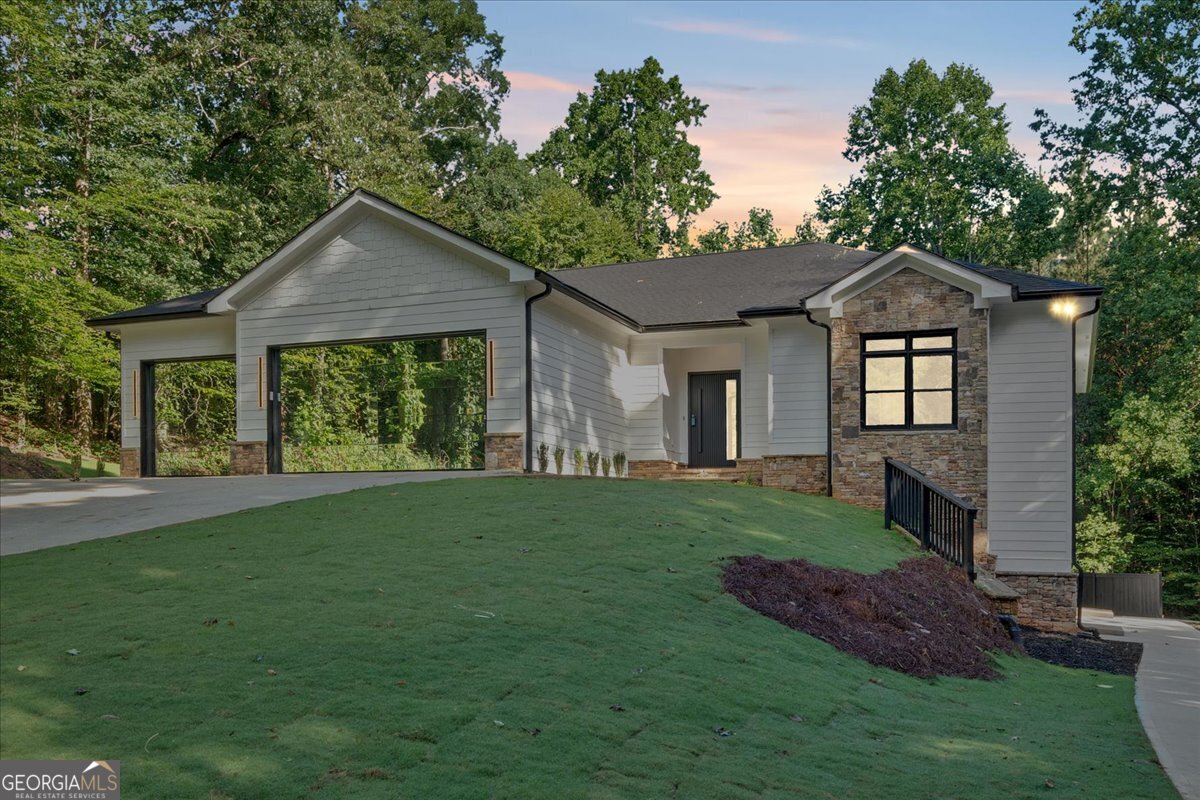 507 KAREN LN